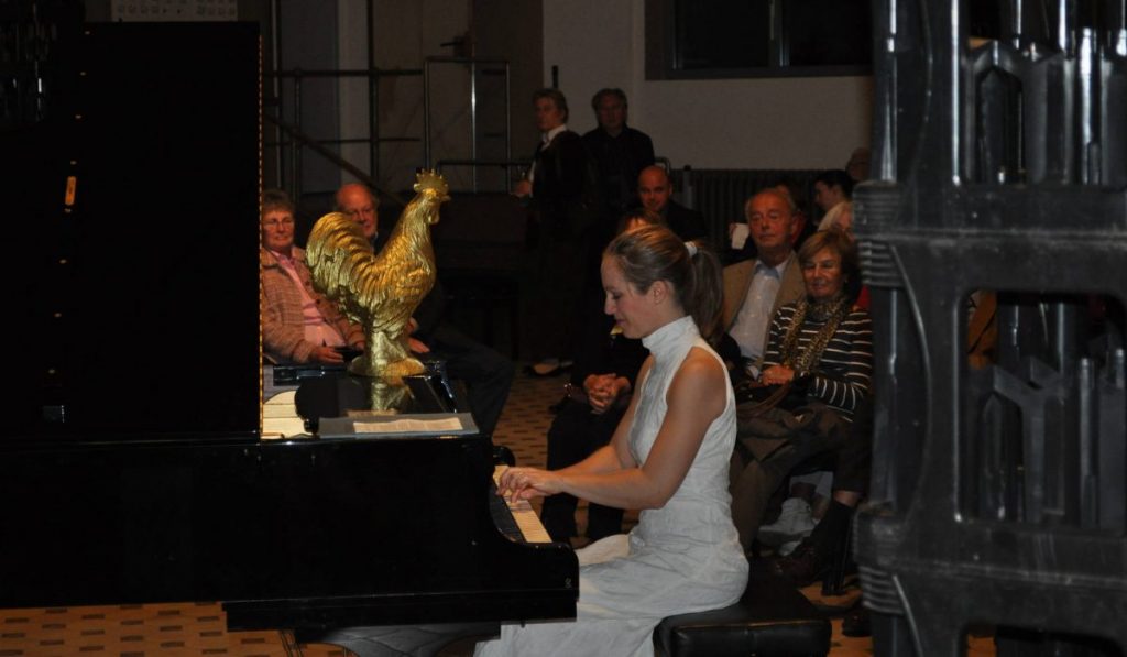 Nadineschuster2012_2